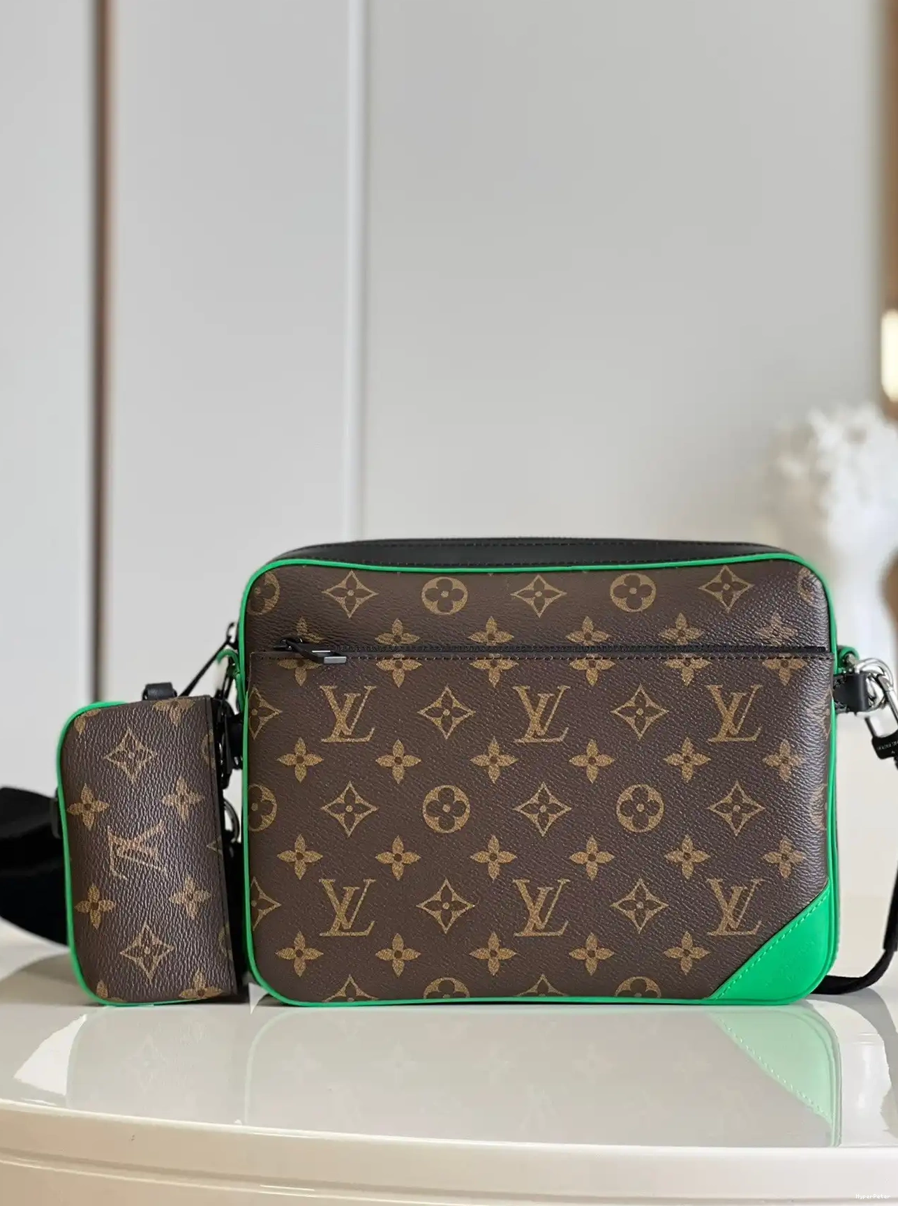 MESSENGER TRIO VUITTON LOUIS 0630
